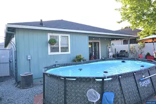 450 St Clair Way, Eagle Point, OR 97524 - Photo 23