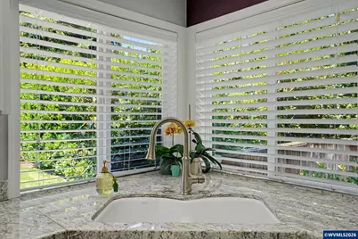 1827 Mousebird Av NW, Salem, OR 97304 - Photo 15