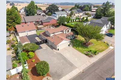 270 NE Berry St, Sublimity, OR 97385 - Photo 45