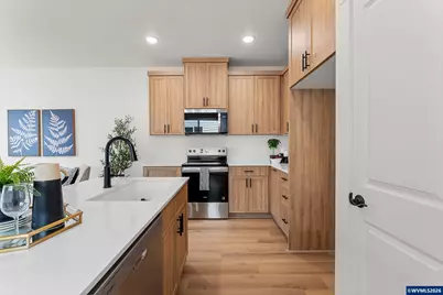1564 Brown St, Woodburn, OR 97071 - Photo 13