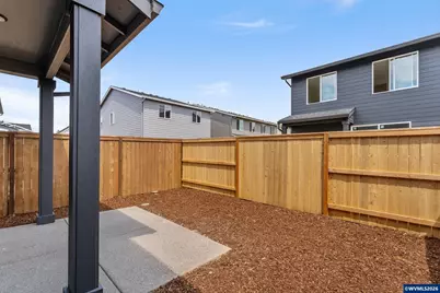 1564 Brown St, Woodburn, OR 97071 - Photo 33