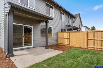 1584 Brown St, Woodburn, OR 97071 - Photo 35