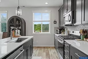 5005 Constellation Ave NE, Salem, OR 97305 - Photo 9