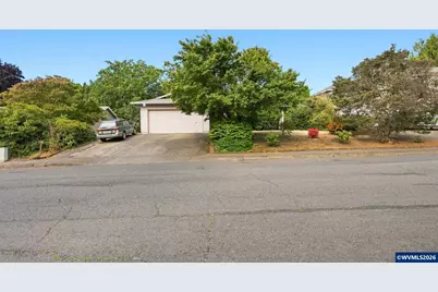 473 Suncrest Av NW, Salem, OR 97304 - Photo 3