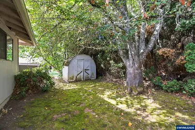 473 Suncrest Av NW, Salem, OR 97304 - Photo 39
