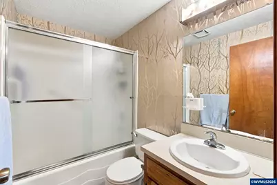 473 Suncrest Av NW, Salem, OR 97304 - Photo 31
