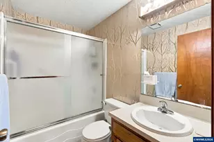 473 Suncrest Ave NW, Salem, OR 97304 - Photo 31