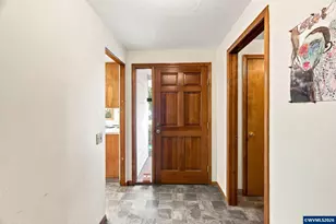473 Suncrest Ave NW, Salem, OR 97304 - Photo 7
