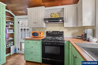 620 9th Av SW, Albany, OR 97321 - Photo 19
