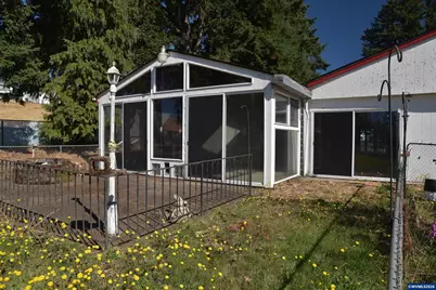 2690 Rocky Wy SE, Salem, OR 97306 - Photo 15