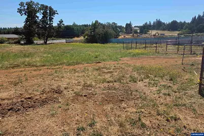 2690 Rocky Wy SE, Salem, OR 97306 - Photo 3