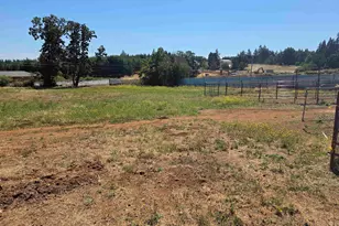 2690 Rocky Way SE, Salem, OR 97306 - Photo 3