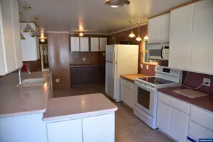 2690 Rocky Way SE, Salem, OR 97306 - Photo 17