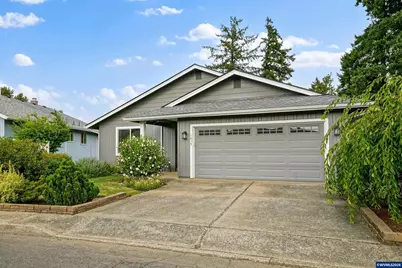 1639 Nut Tree Dr NW, Salem, OR 97304 - Photo 3