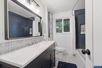 5711 W A St, West Linn, OR 97068 - Photo 27