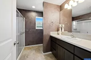5024 Gemini Ave NE, Salem, OR 97305 - Photo 17