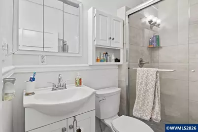 375 23rd St SE, Salem, OR 97301 - Photo 17