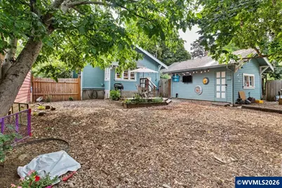 375 23rd St SE, Salem, OR 97301 - Photo 35