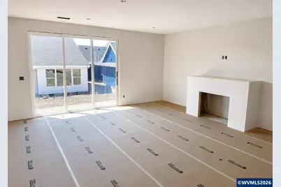 978 W Grant St, Carlton, OR 97111 - Photo 5