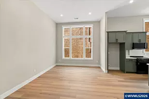 981 W Washington St, Carlton, OR 97111 - Photo 5