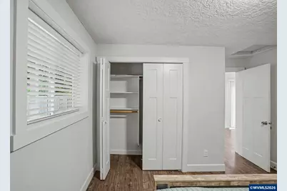 2210 4th St NE, Salem, OR 97301 - Photo 17