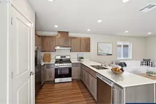 658 Minnesota St, Lebanon, OR 97355 - Photo 17