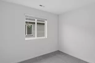 658 Minnesota St, Lebanon, OR 97355 - Photo 19