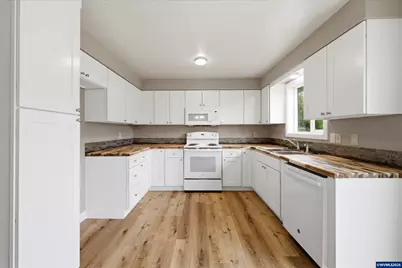 4710 12th Av NE, Keizer, OR 97303 - Photo 9