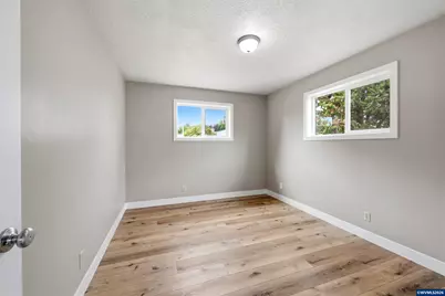 4710 12th Av NE, Keizer, OR 97303 - Photo 17