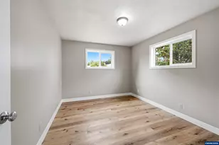 4710 12th Ave NE, Keizer, OR 97303 - Photo 17