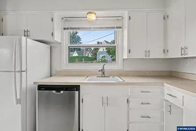 1190 Belaire Dr NW, Salem, OR 97304 - Photo 15