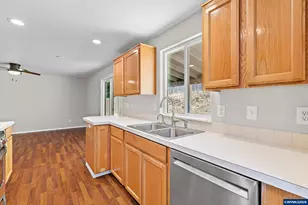 5408 Lark St, Turner, OR 97392 - Photo 11