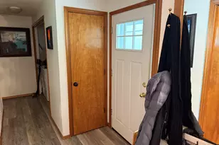749 2nd Pl, Jefferson, OR 97352 - Photo 3