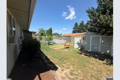 749 2nd Pl, Jefferson, OR 97352 - Photo 23