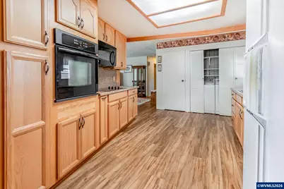 1418 Pine St NE #C, Silverton, OR 97381 - Photo 15
