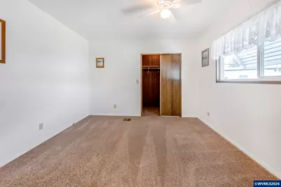 1418 Pine St NE #C, Silverton, OR 97381 - Photo 23