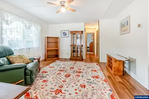 1418 Pine St NE, Silverton, OR 97381 - Photo 11