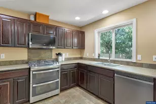 1023 Limelight Ave NW, Salem, OR 97304 - Photo 19