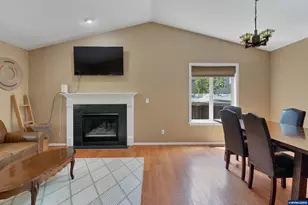 1023 Limelight Ave NW, Salem, OR 97304 - Photo 9