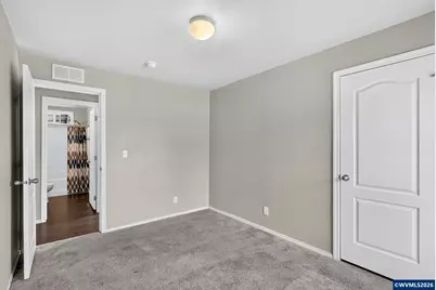 2120 SW 29th St #1, Troutdale, OR 97060 - Photo 31