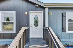 2120 SW 29th St, Troutdale, OR 97060 - Photo 3