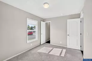 2120 SW 29th St, Troutdale, OR 97060 - Photo 33