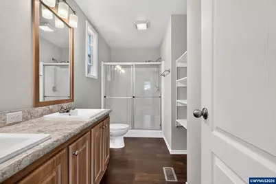 2120 SW 29th St #1, Troutdale, OR 97060 - Photo 27