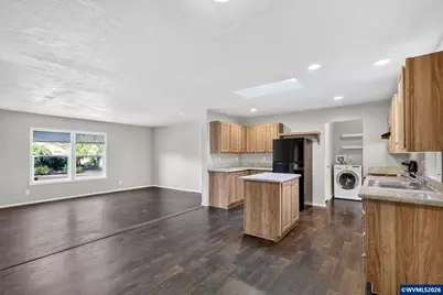 2120 SW 29th St #1, Troutdale, OR 97060 - Photo 15