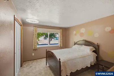 4727 San Francisco Dr NE, Salem, OR 97305 - Photo 21