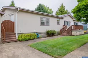 1164 SE Schooner Ave, Corvallis, OR 97333 - Photo 3