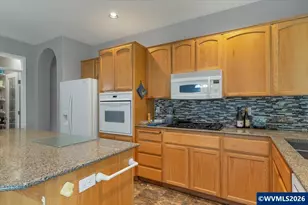 5898 Sawgrass St SE, Salem, OR 97306 - Photo 15