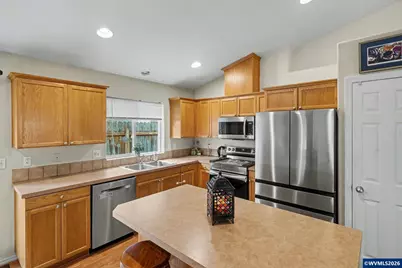 963 Rodan Av SE, Salem, OR 97306 - Photo 7