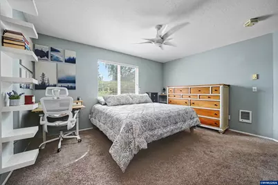 1002 S 37th Av, Albany, OR 97321 - Photo 15