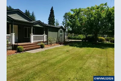 32777 Berlin Rd, Lebanon, OR 97355 - Photo 1